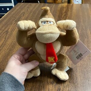 “5/$20” Super Mario Donkey Kong collectible hangable plush